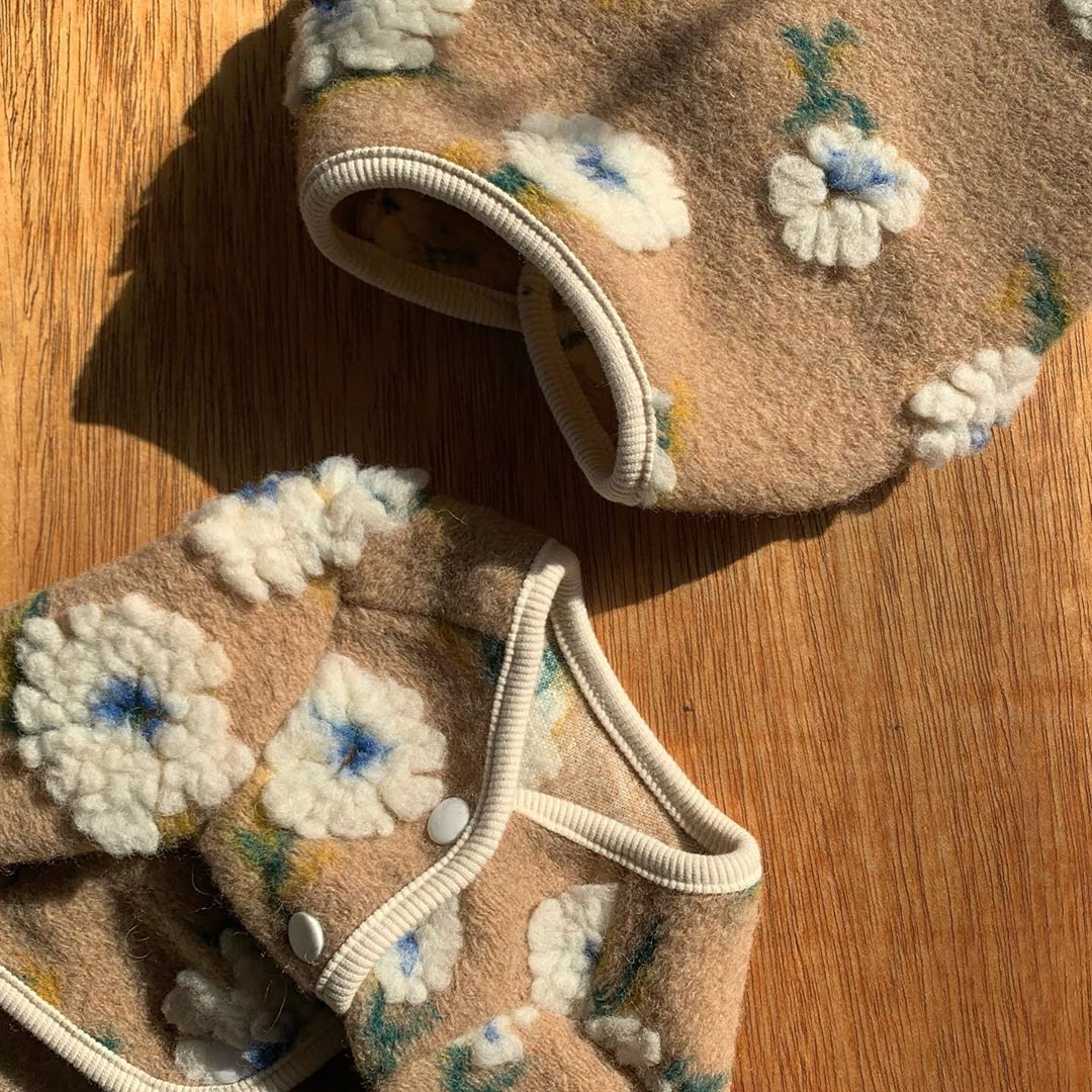 Warm Woolen Flower Vest Pet Sweater